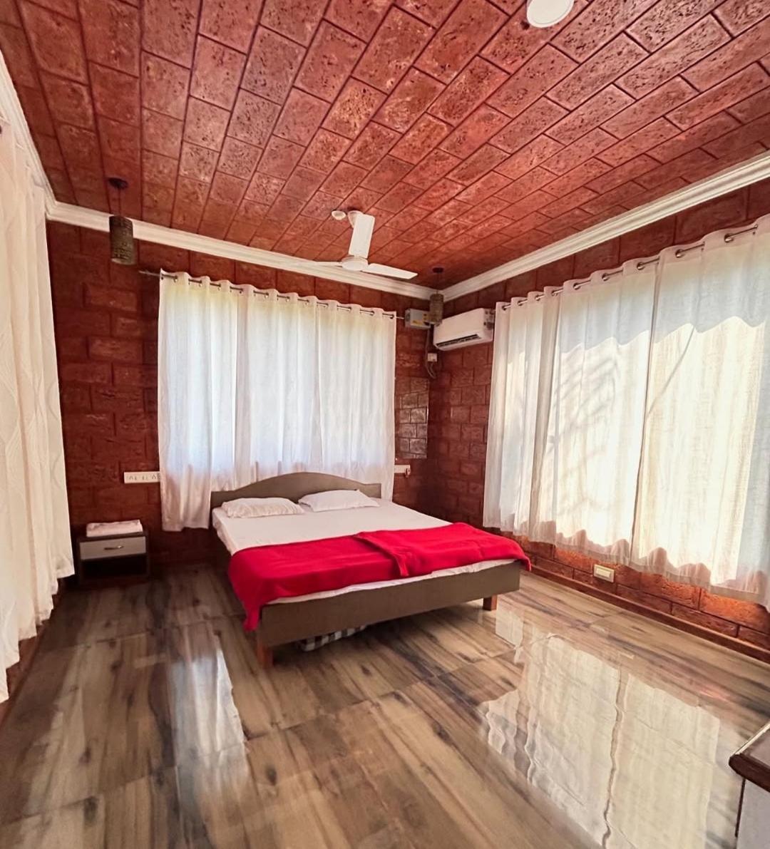 Redstone Farmhouse Kashid エクステリア 写真